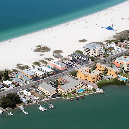 Westwinds Waterfront Resort Сейнт Пийт Бийч Екстериор снимка