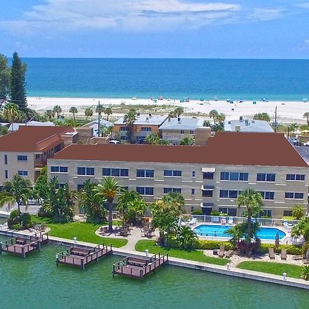 Westwinds Waterfront Resort Сейнт Пийт Бийч Екстериор снимка